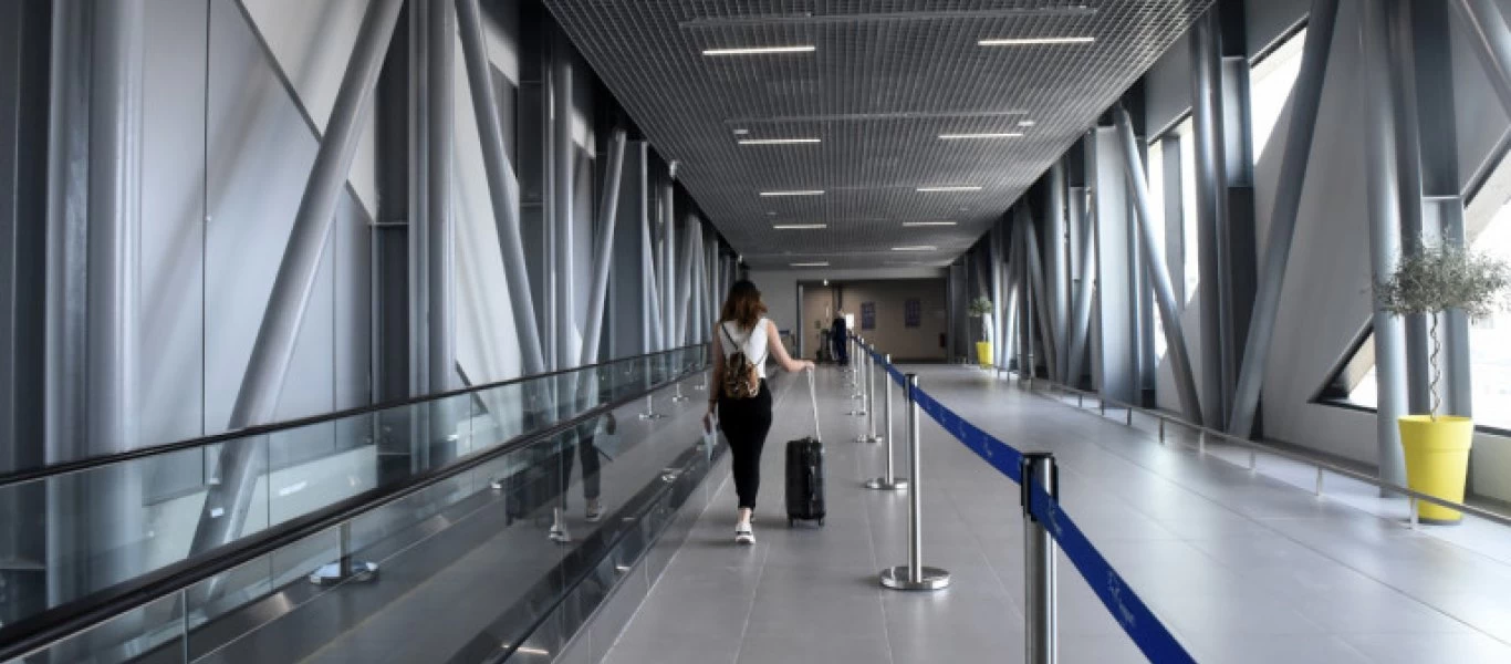 Το TUI ακύρωσε όλες τις πτήσεις της Κυριακής από τη Βρετανία για την Ισπανία